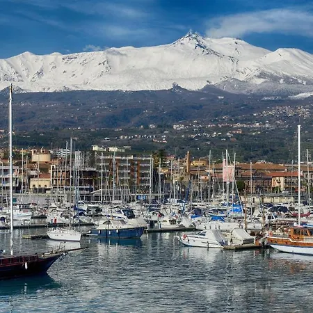Siciliaetnaminio Апартаменты